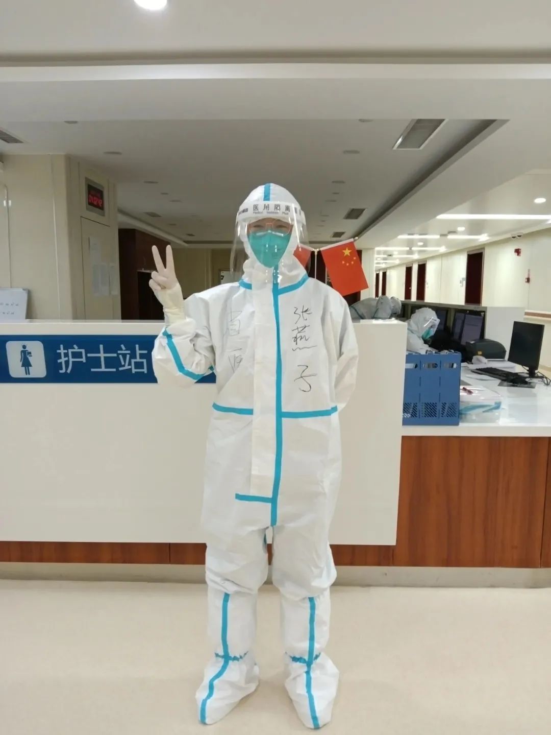 岂曰无衣，与子同裳！致敬甘肃省医抗疫逆行者