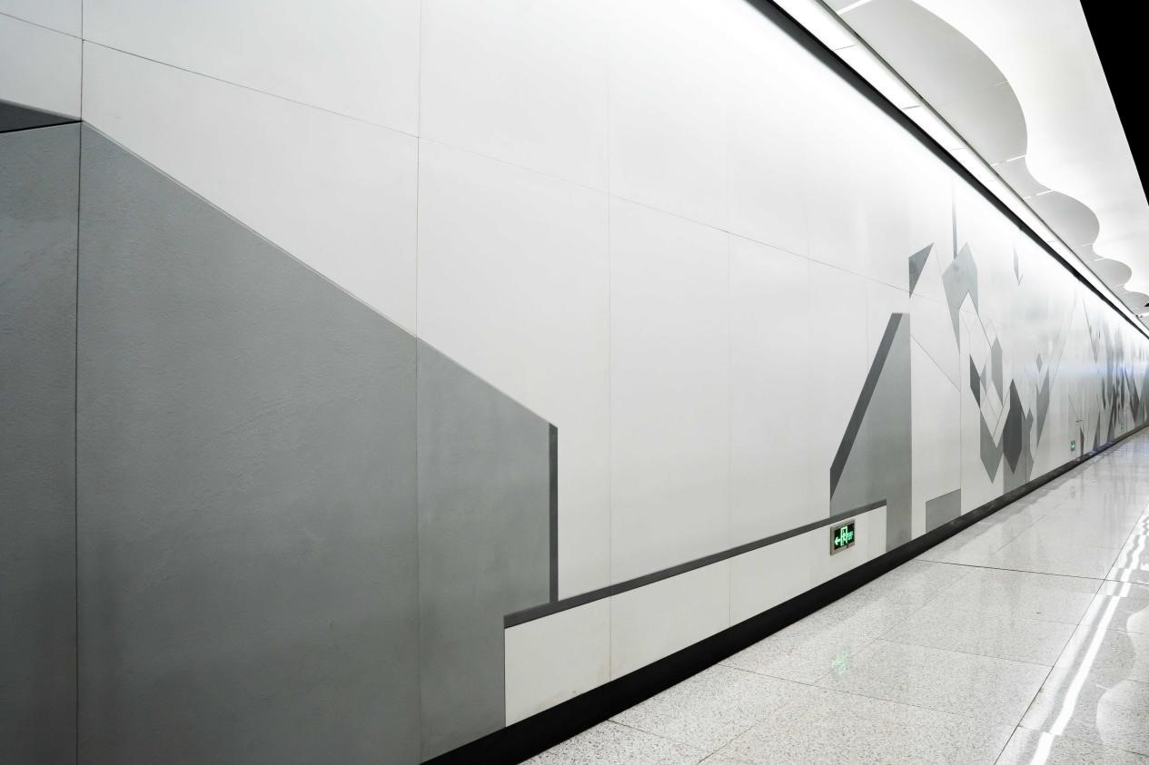 青岛地铁1号线试乘开始 预计年底全线通车