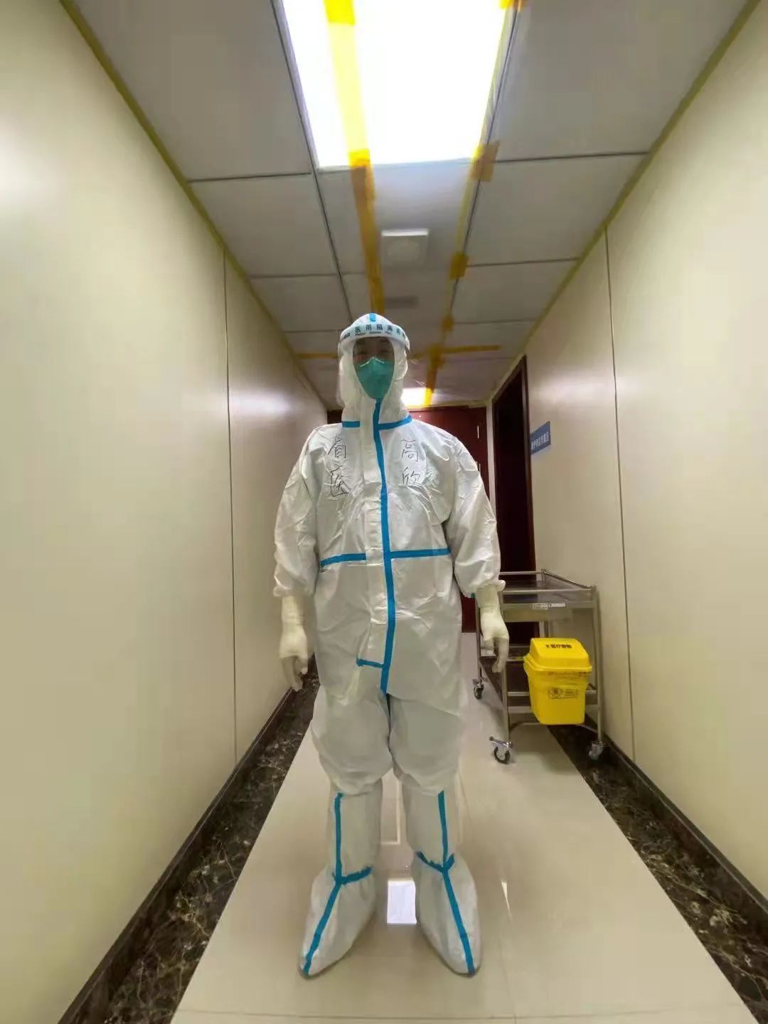 岂曰无衣，与子同裳！致敬甘肃省医抗疫逆行者