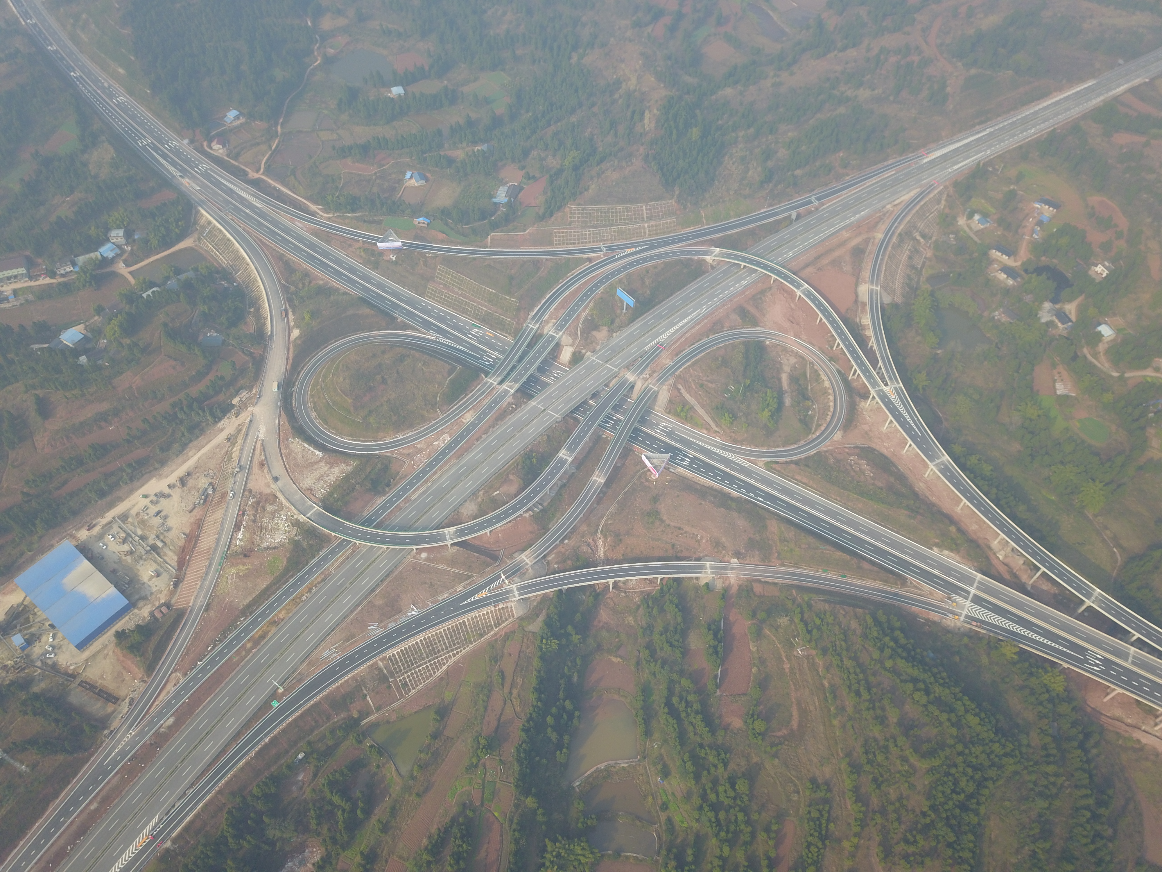 重庆合安高速公路图片