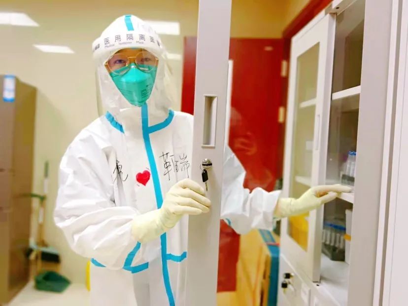 岂曰无衣，与子同裳！致敬甘肃省医抗疫逆行者