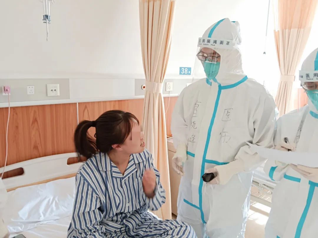 岂曰无衣，与子同裳！致敬甘肃省医抗疫逆行者