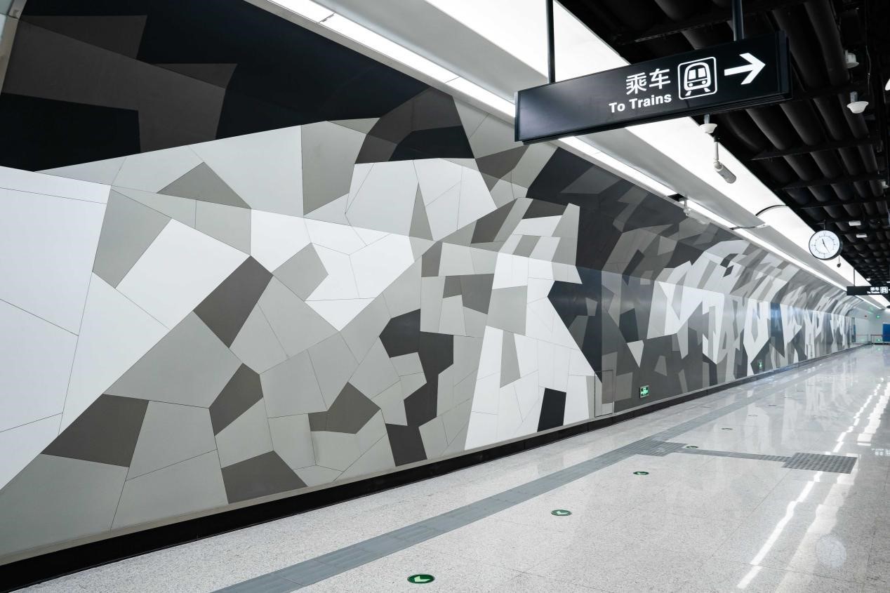 青岛地铁1号线试乘开始 预计年底全线通车