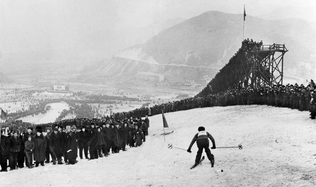 新中国第一座高山滑雪场重装绽放