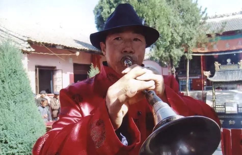 秦安唢呐高亢明亮满载黄土地的激情与豪放
