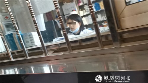 图2：高阳县中医院有医生未戴口罩
