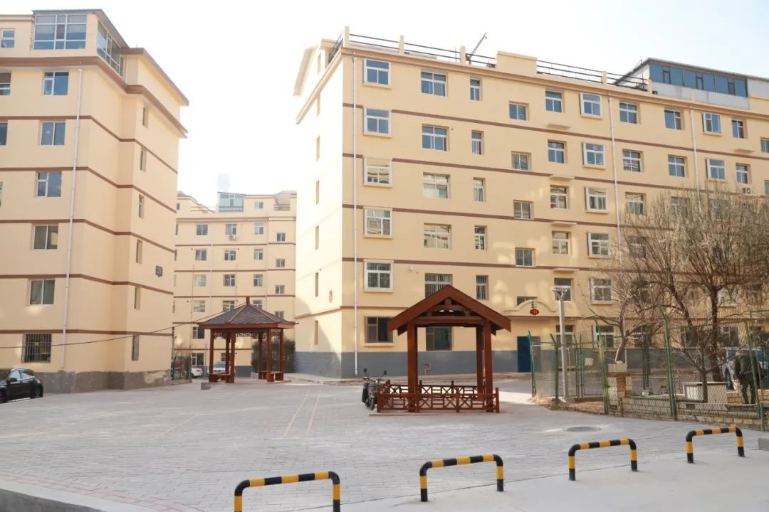 换装迎新年 白银区老旧小区改造让居民喜上“心”头