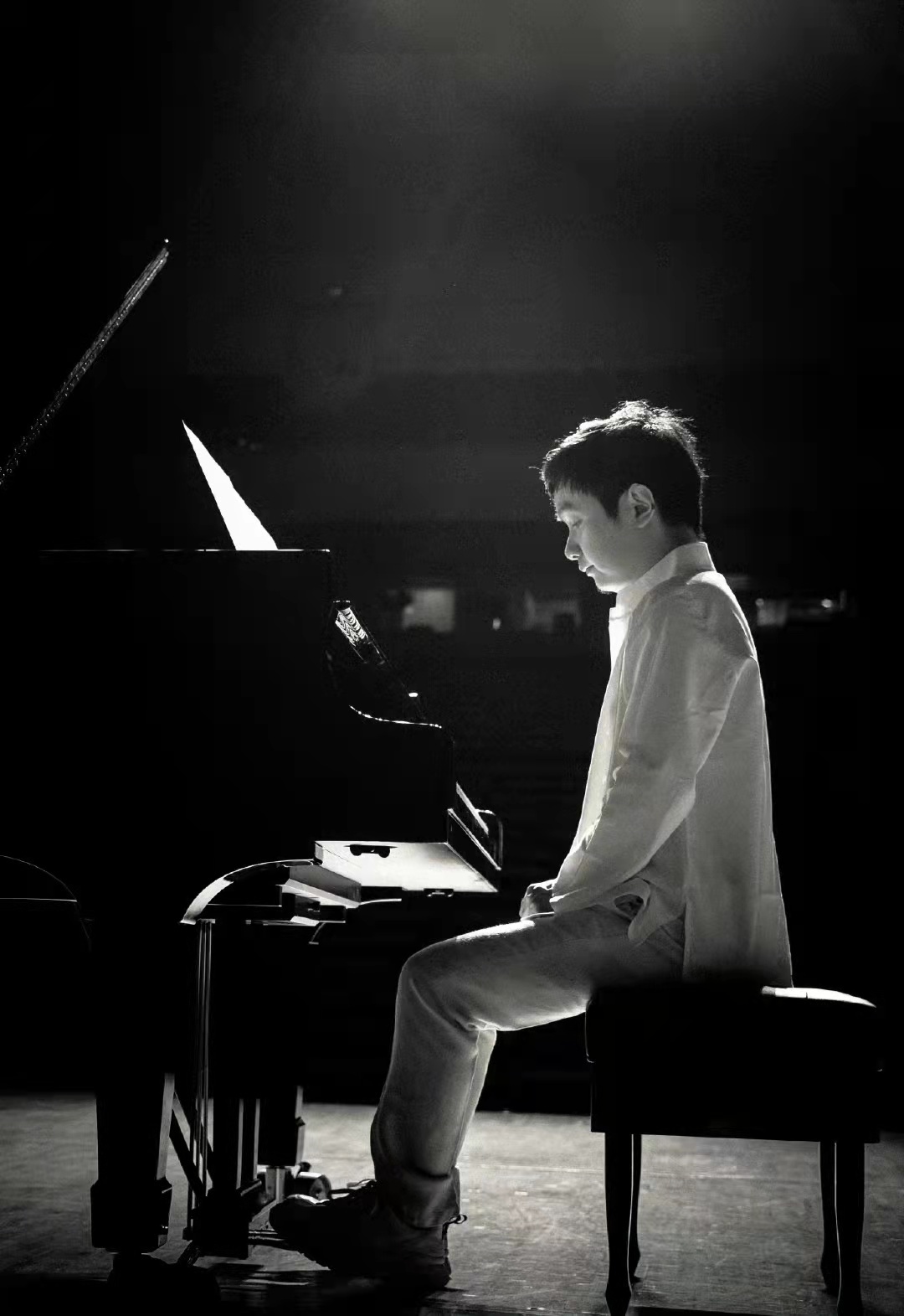 天才钢琴家沈文裕钢琴独奏会北京站即将开场_凤凰网音乐_凤凰网