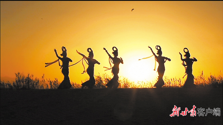 《敦煌伎乐天》剧照