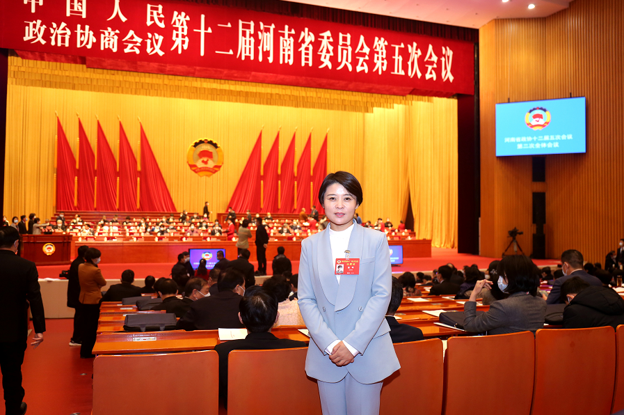河南省政协委员张琴建议：全面加强产前教育辅导