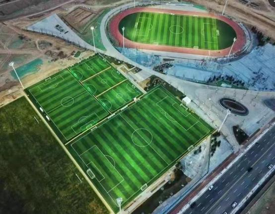万福城足球公园建设实景图