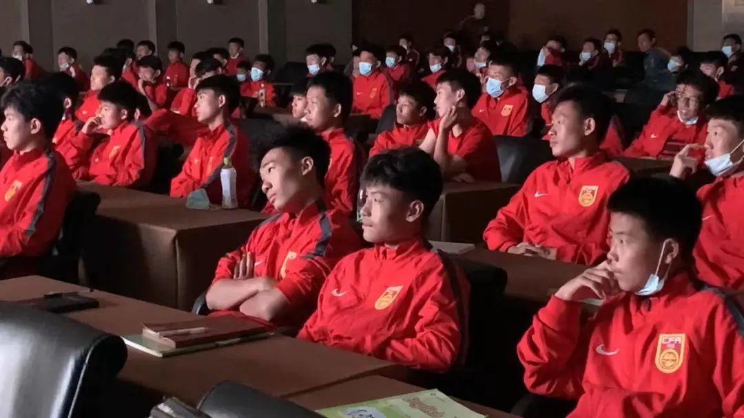 兰州足协走过的2021