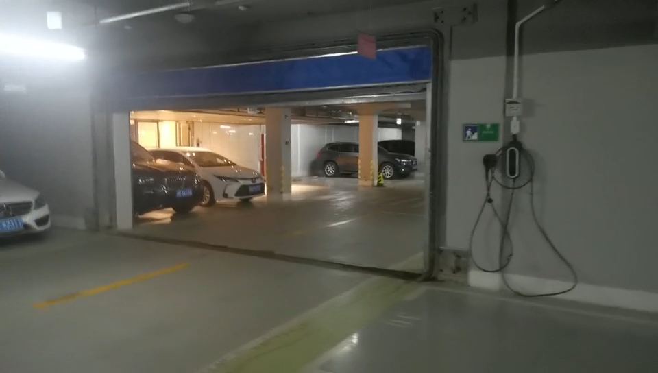 为不影响产权车位使用，擅自拆除人防设施 一开放商被罚1.4万元