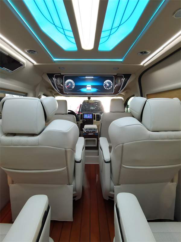 进口2022款丰田海狮改装豪华商务车，强劲动力超大尺寸