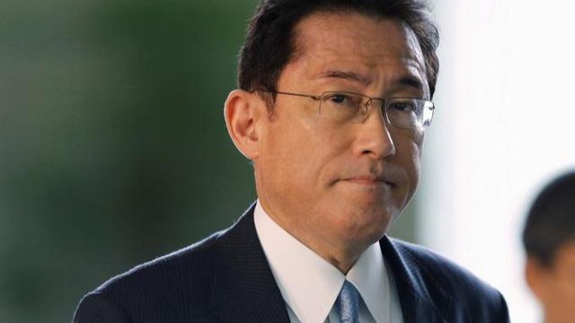 由鸽转鹰？日本新任首相岸田文雄难温初心，安倍口出狂言_凤凰网视频_凤凰网