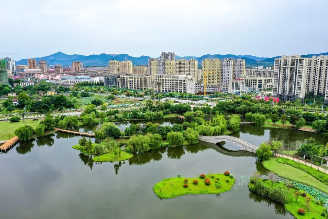 铜陵市义安区67以文明之光浇灌幸福之花