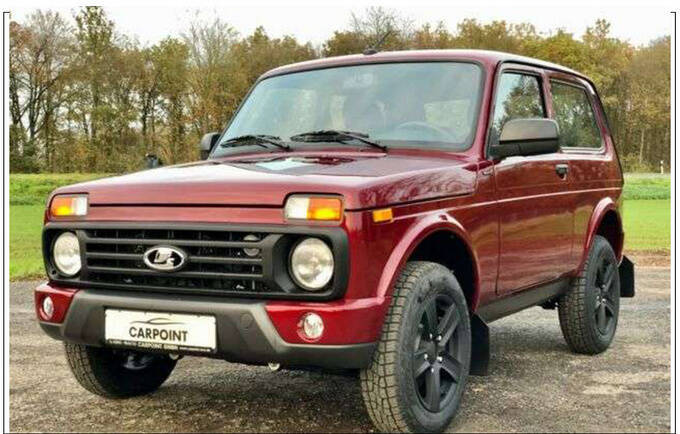 拉达niva海外实拍备胎藏在引擎仓/不到10万起售-图2