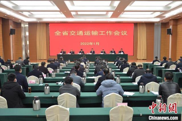 1月13日，江西全省交通运输工作会议在南昌召开。 练崇田 摄