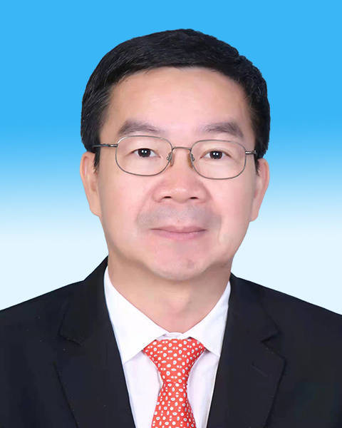 汕尾市八届人大一次会议闭幕新一届人大常委会市政府领导班子选举产生