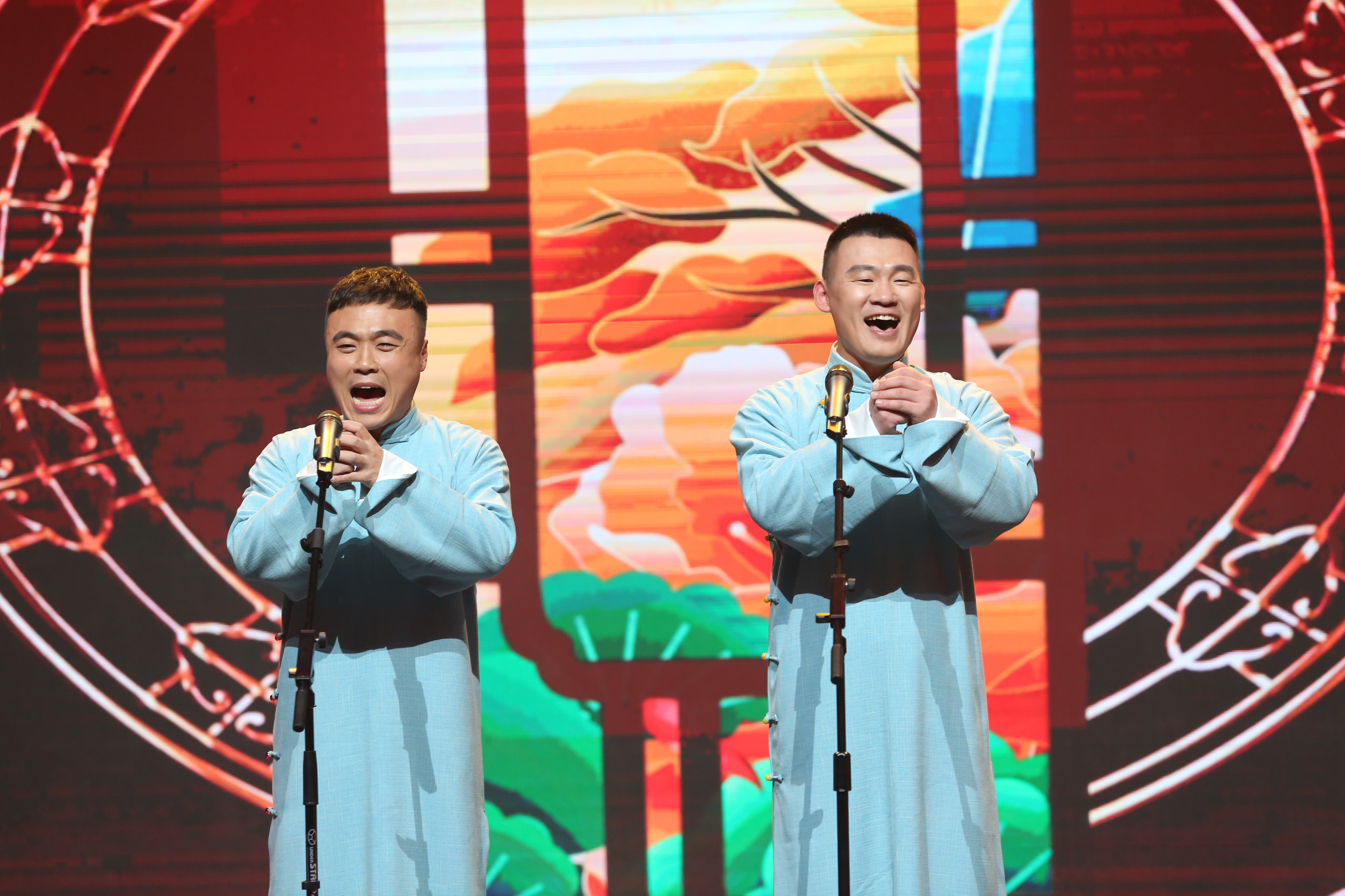 “虎跃幸福年”——明月海藻&middot;2022青岛市春节联欢晚会成功录制