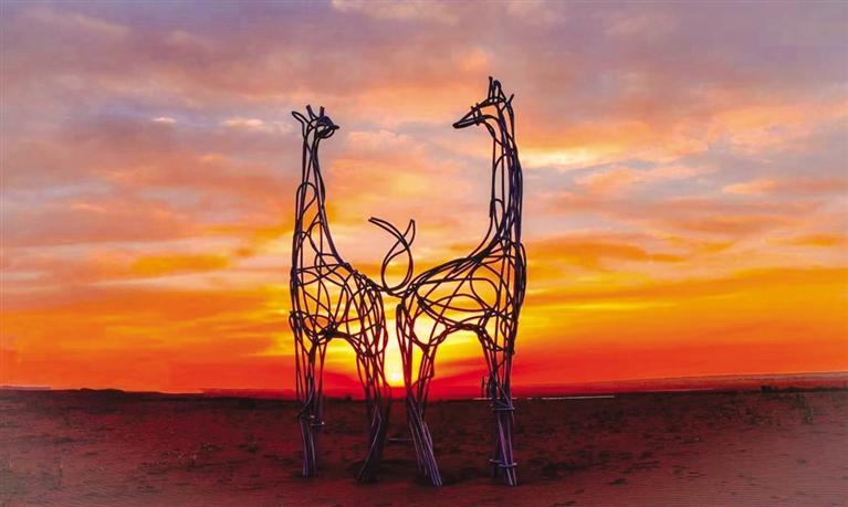 民勤沙漠雕塑国际创作营