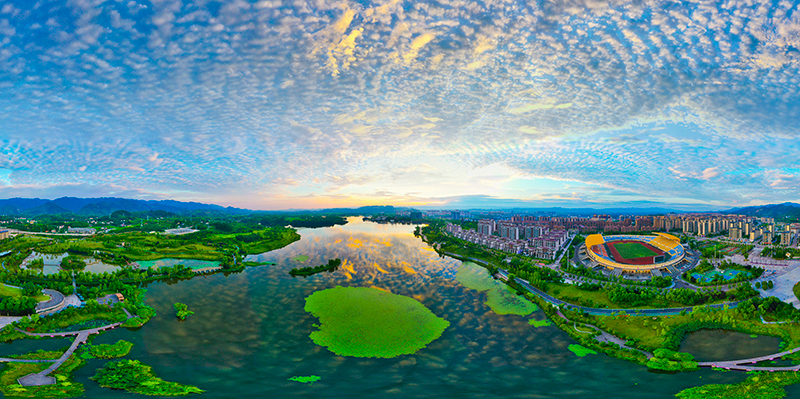 “三峡风景眼、重庆生态湖”重庆梁平双桂湖国家湿地公园。熊伟 摄