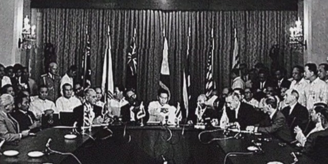 中国加入东南亚友好合作条约 中国与东盟走向全面合作