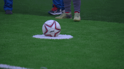 “足球”九宫格射门