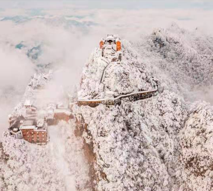 （武当雪季 拍摄者：游尘）