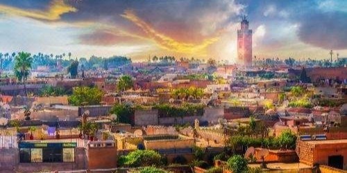 马拉喀什是摩洛哥闻名的历史古城，这座美丽城市海纳百川，吸引着四方商人