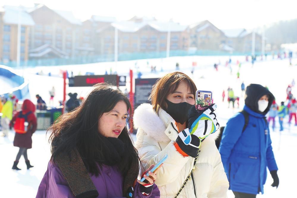 长白山国际度假区线上飞扬，线下酣畅。