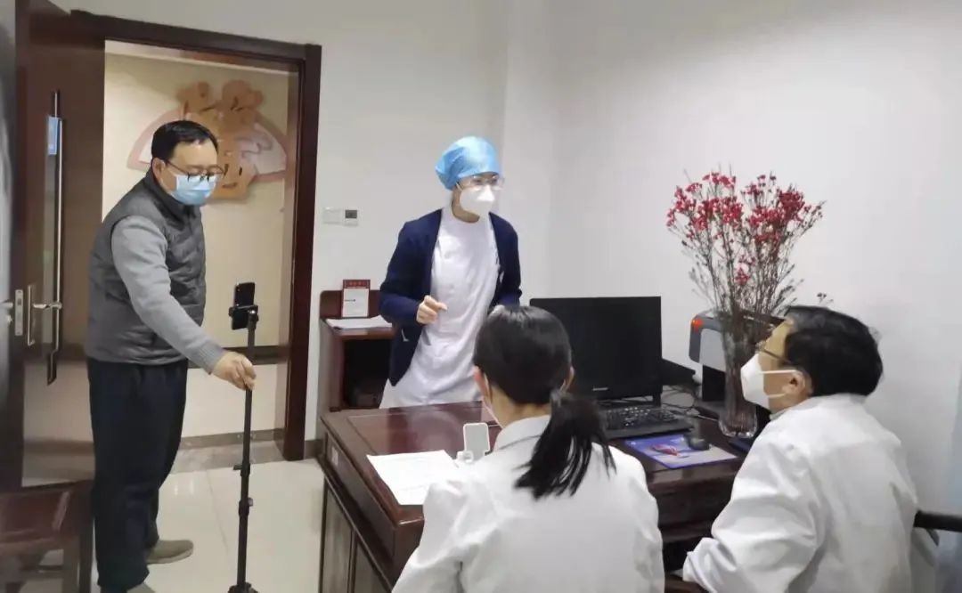 西安市中医医院:网络直播真好!