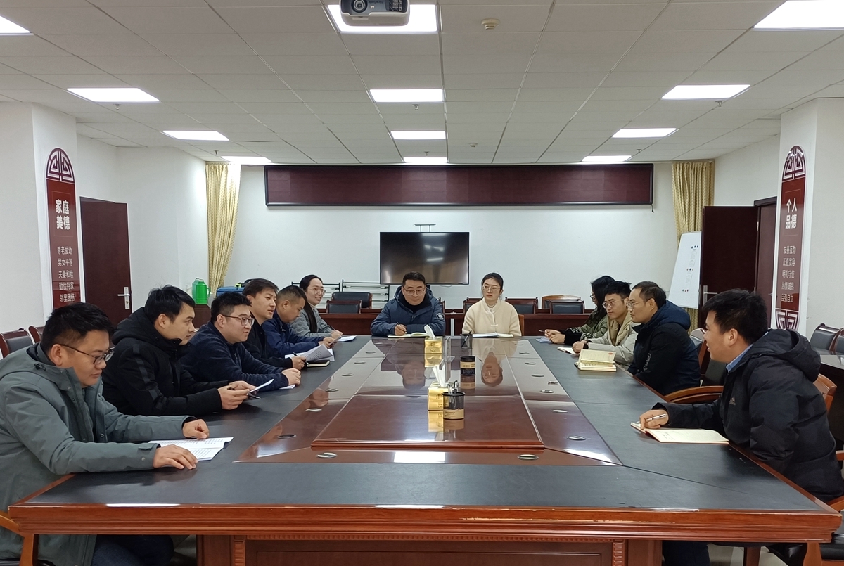 安徽定远县三抓三促不断提升组工信息工作水平