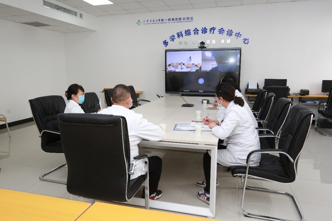 西安交大一附院东院区成功举办中西部出血热救治研讨会