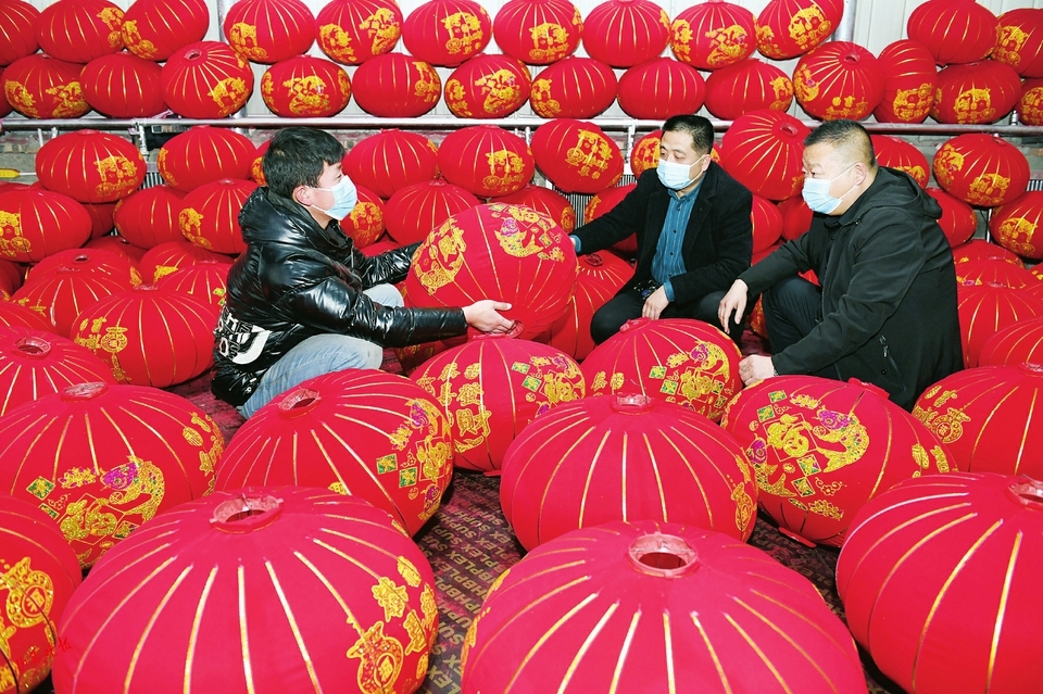 订单生产紧密衔接，让灯笼销售不再发愁