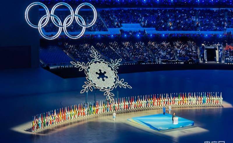 2014冬奥会火炬图片