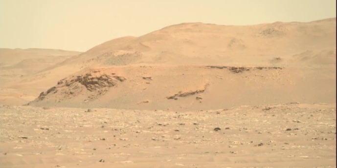 看，在火星上拍到不明物体，那会是什么？