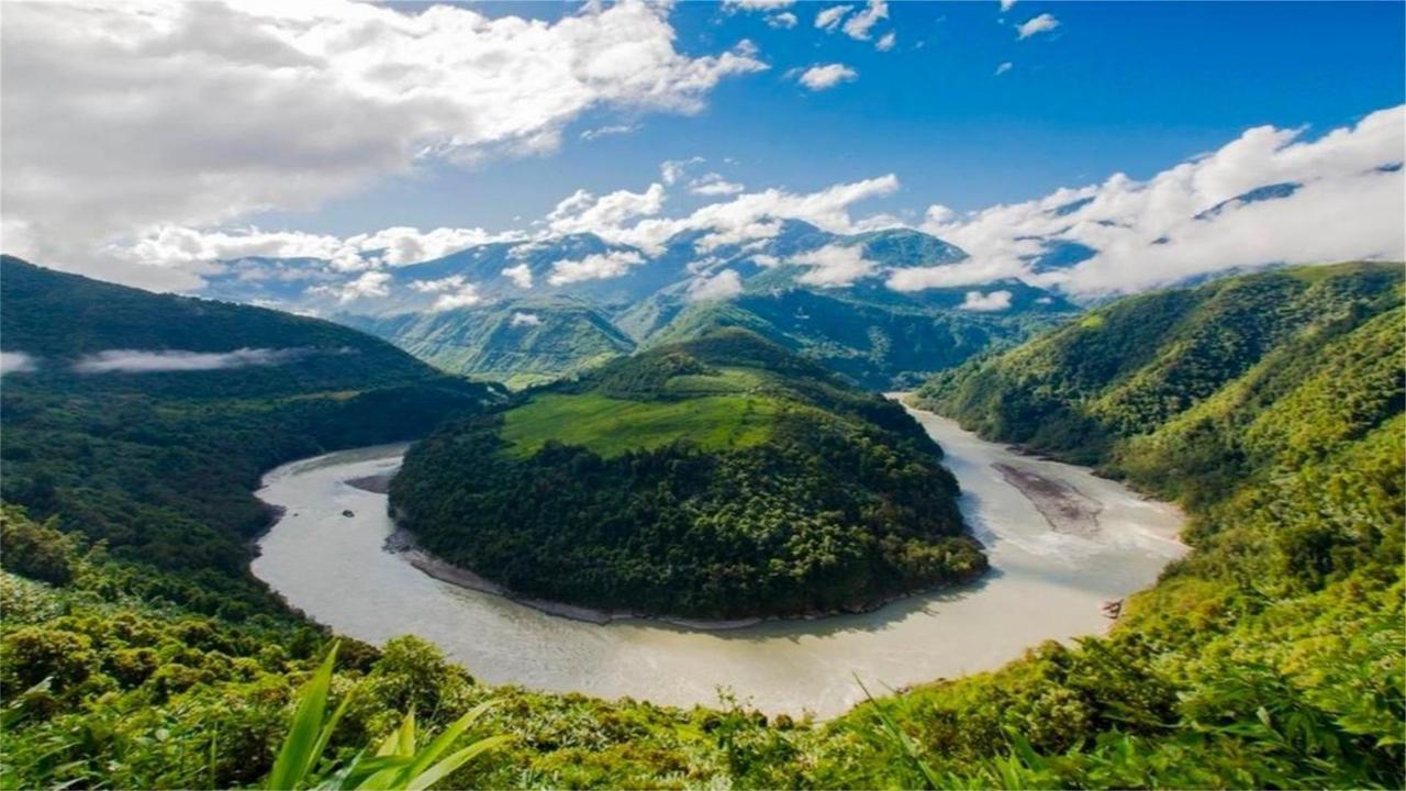 雅魯藏布江超級水電站如何修建有2大建造方案印度看完眼紅了