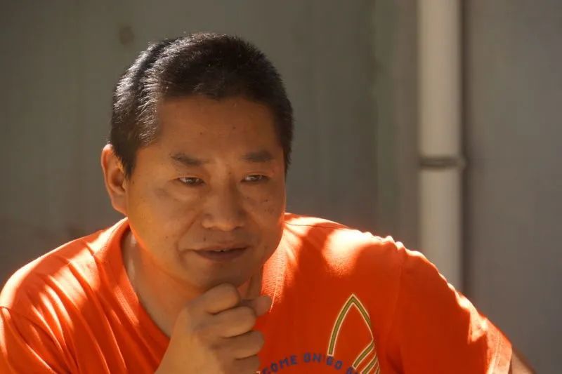 把多宇 号瓦当，甘肃省作协会员，兰州诗词学会副会长，黄河诗社副秘书长兼《黄河诗阵》编委、副主编。