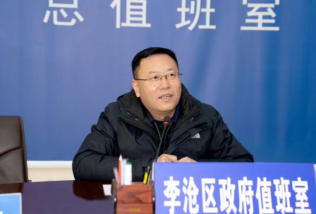 张友玉魏瑞雪走访慰问节日期间坚守岗位干部职工公安干警