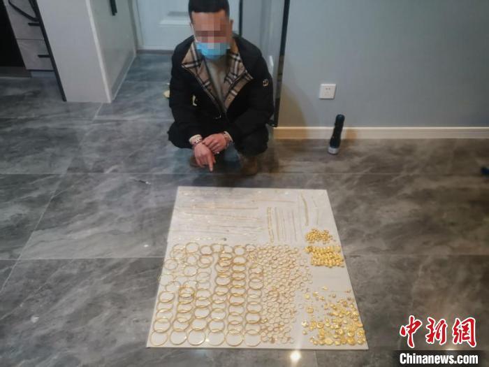 江苏南通警方破获一起特大黄金盗窃案案值逾百万元