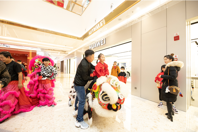 厦门集美世茂广场春节期间实景图