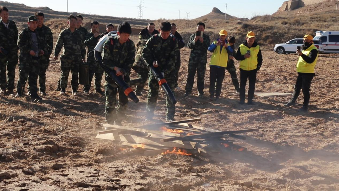 神木市应急救援大队野外负重拉练活动纪实