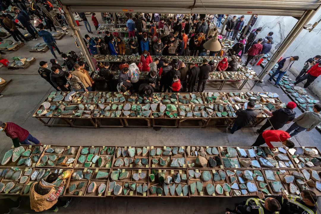 平洲玉器珠宝特色小镇