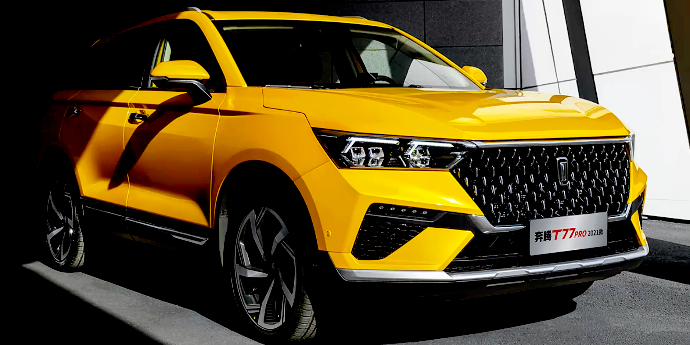 奔腾T77 PRO真实用车感受，一辆很均衡、适合家用、回头率贼高的车