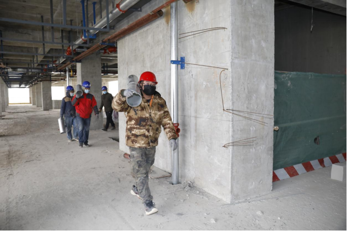 西安高新儿童医院项目:建设不断档 工地过大年凤凰网陕西_凤凰网