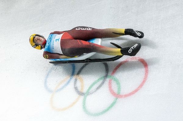 冬奥女子单人雪橇：德国队包揽金银牌 王沛宜第29