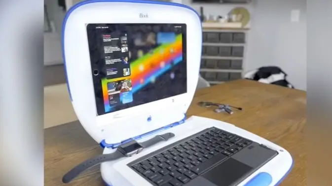 极具创意：用户将苹果iBook G3改装成iPad外壳_凤凰网