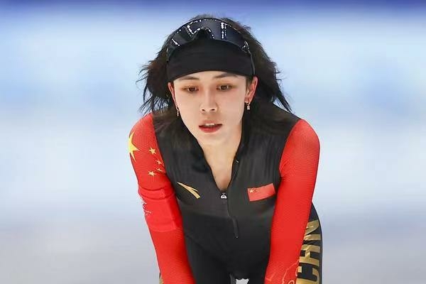 35岁破奥运纪录!荷兰传奇成就六金神话 速滑“梦之队”两天夺4牌