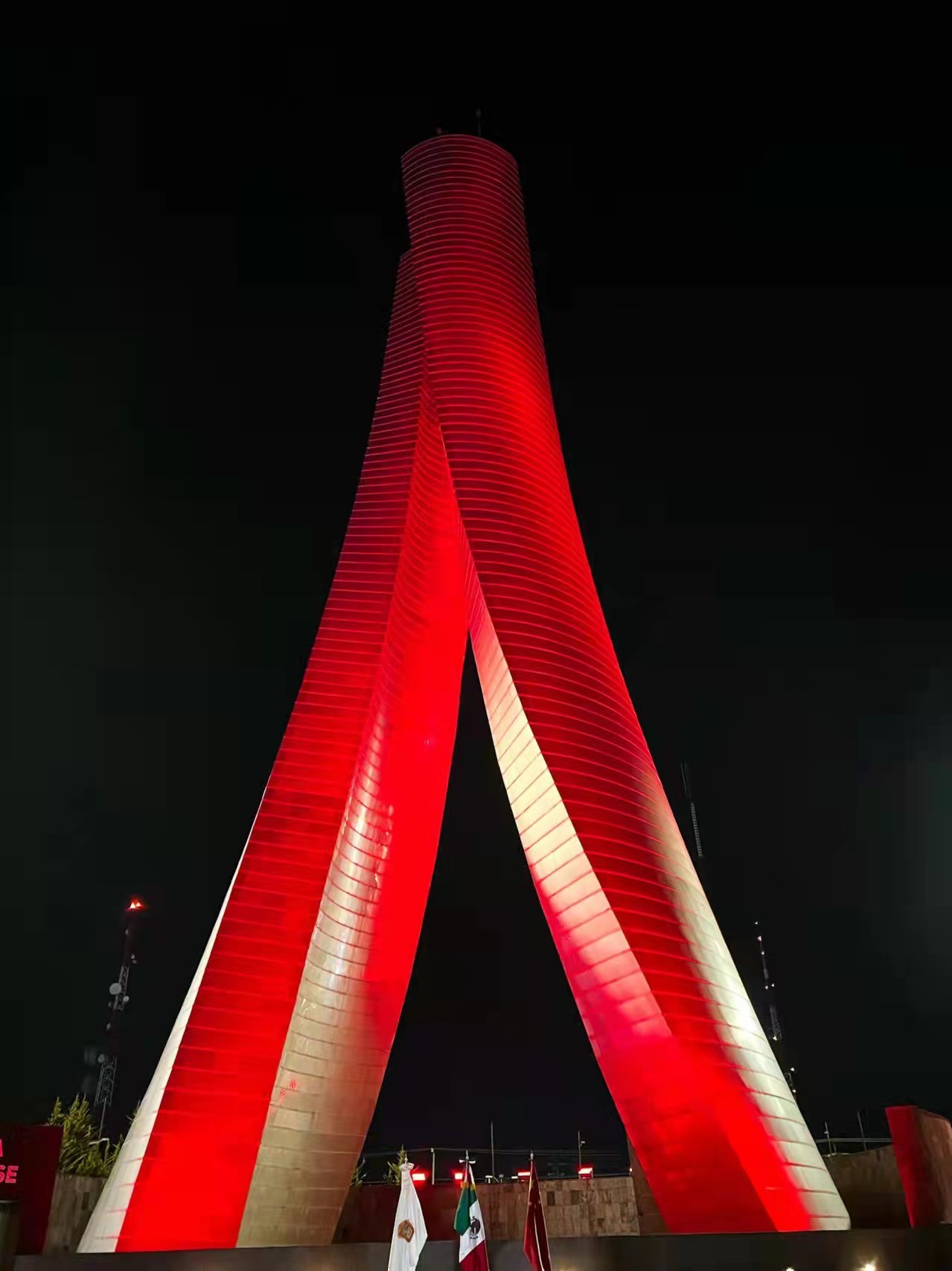 江西红色曲线建筑图片